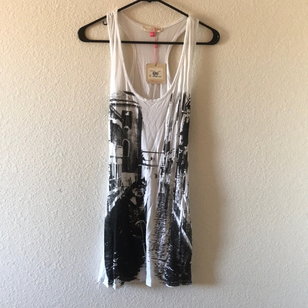 NWT White tank top with canal image